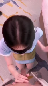 谁老婆？
